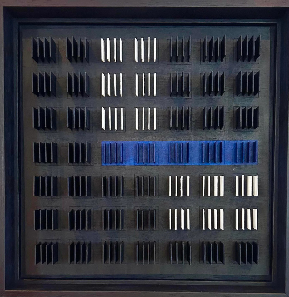 Charlotte Burgmans + Blue Box III